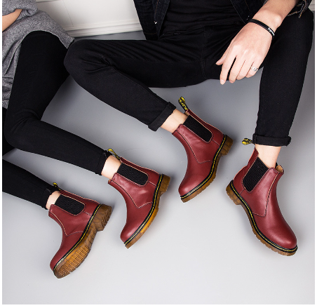 Botas Martin de Couro Bovino com Salto Grosso Estilo Outono para Mulheres